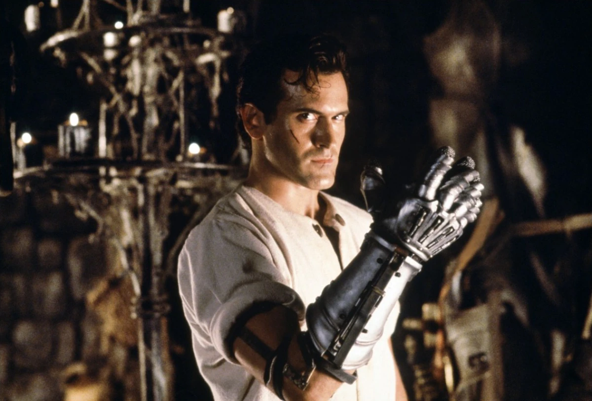 Metal Gauntlet Evil Dead Wiki FANDOM powered by Wikia