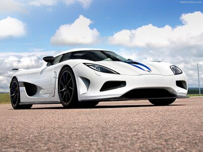 Koenigsegg-Agera R 2012 800x600 wallpaper 01