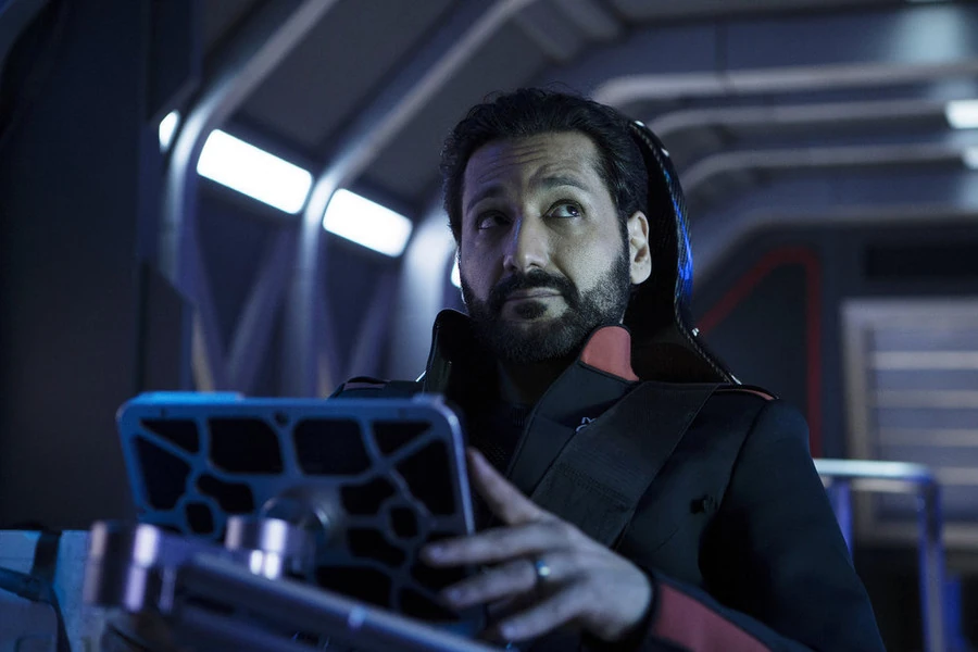 https://vignette.wikia.nocookie.net/expanse/images/e/e7/Алекс_Камаль.jpg/revision/latest?cb=20180918154501&path-prefix=ru