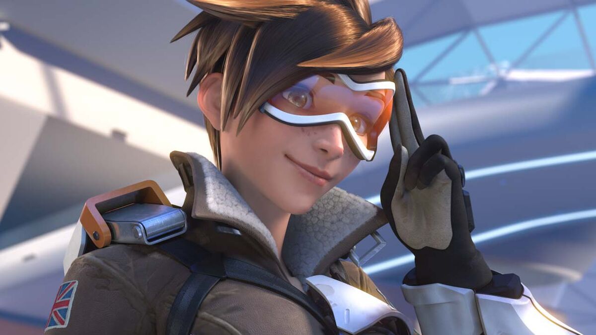 Tracer salutes.