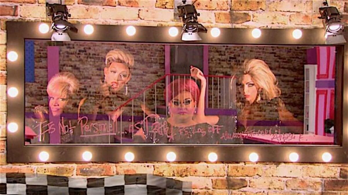 Drag Race All Stars Mirror Moment