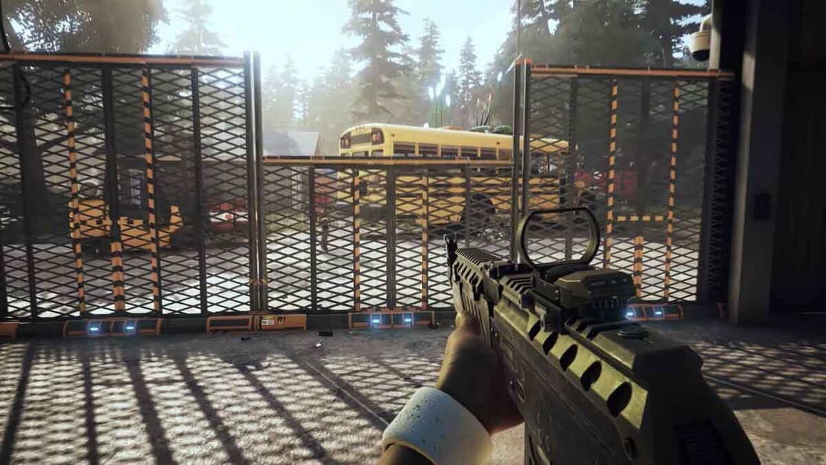 Earthfall gameplay barricade building enemy waves