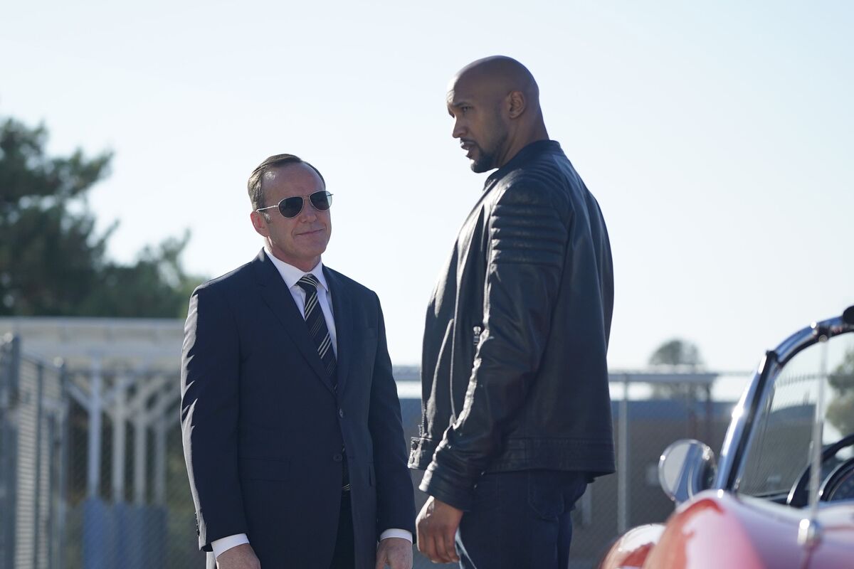 Agents of S.H.I.E.L.D., &quot;Let Me Stand Next to Your Fire&quot;: Phil Coulson and Alphonso &quot;Mack&quot; Mackenzie
