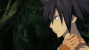 Grey se fait embrasser par un singe