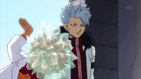 Lyon freezes Ichiya's head