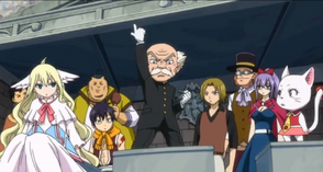 Makarov apoya a laxus