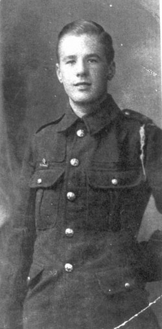 File:Alaric Bryland during the World War shortly before the Battle of Helderson..png