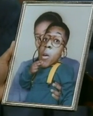 Image - Roberta with baby Urkel.png | Family Matters Wiki | FANDOM