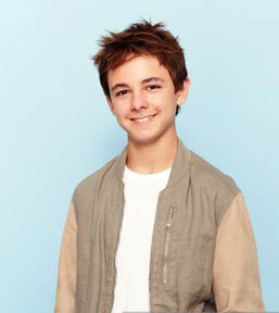 Max Charles