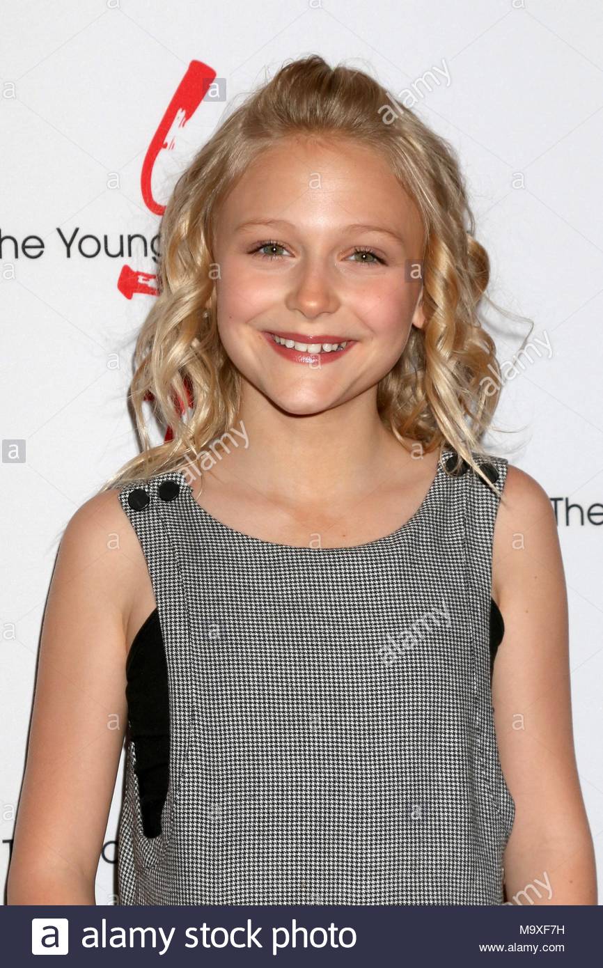 Alyvia Alyn Lind The Actress Whos Changing The Game - 7i0ka72
