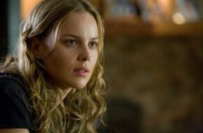 Abbie-Cornish-Robocop