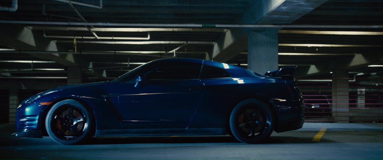 paul walker nissan skyline r35