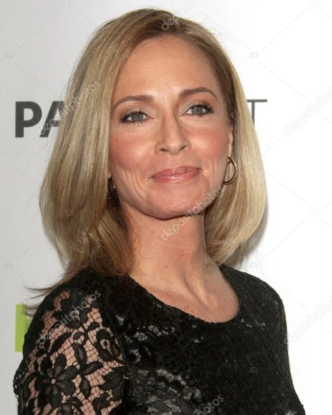 Susanna Thompson | Fav-TV Wiki | Fandom