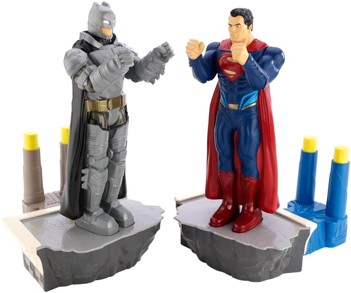 BatmanvSuperman-Rock-Em-Sock-Em