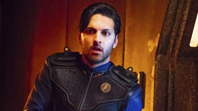 'Star Trek: Discovery' Kills Major Character, Confirms Klingon Theory