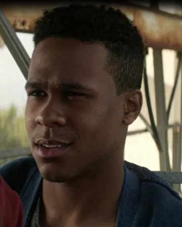 Matt Sale Fear The Walking Dead Wiki Fandom