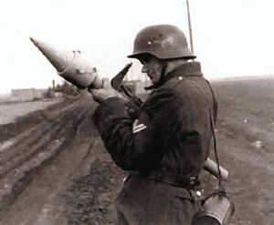 Panzerfaust 150 300?cb=20140101134127