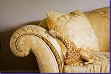 LapGiraffeCouch thumb
