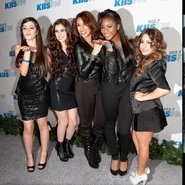 Tumblr megrwmqI1v1rm75bio1 1280