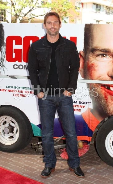 Image - Seann William Scott at the premiere of Goon in 2011.jpg | Final