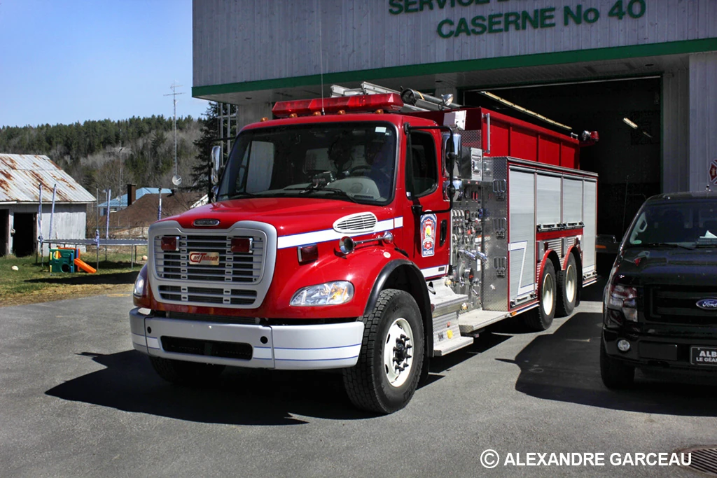 Service de Sécurité Incendie SainteÉméliedel'Énergie Firefighting
