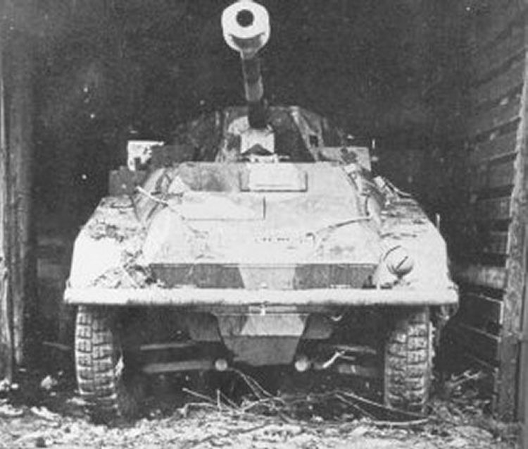 Image - Schwere Panzerspähwagen Pakwagen front.jpg | FirearmCentral ...