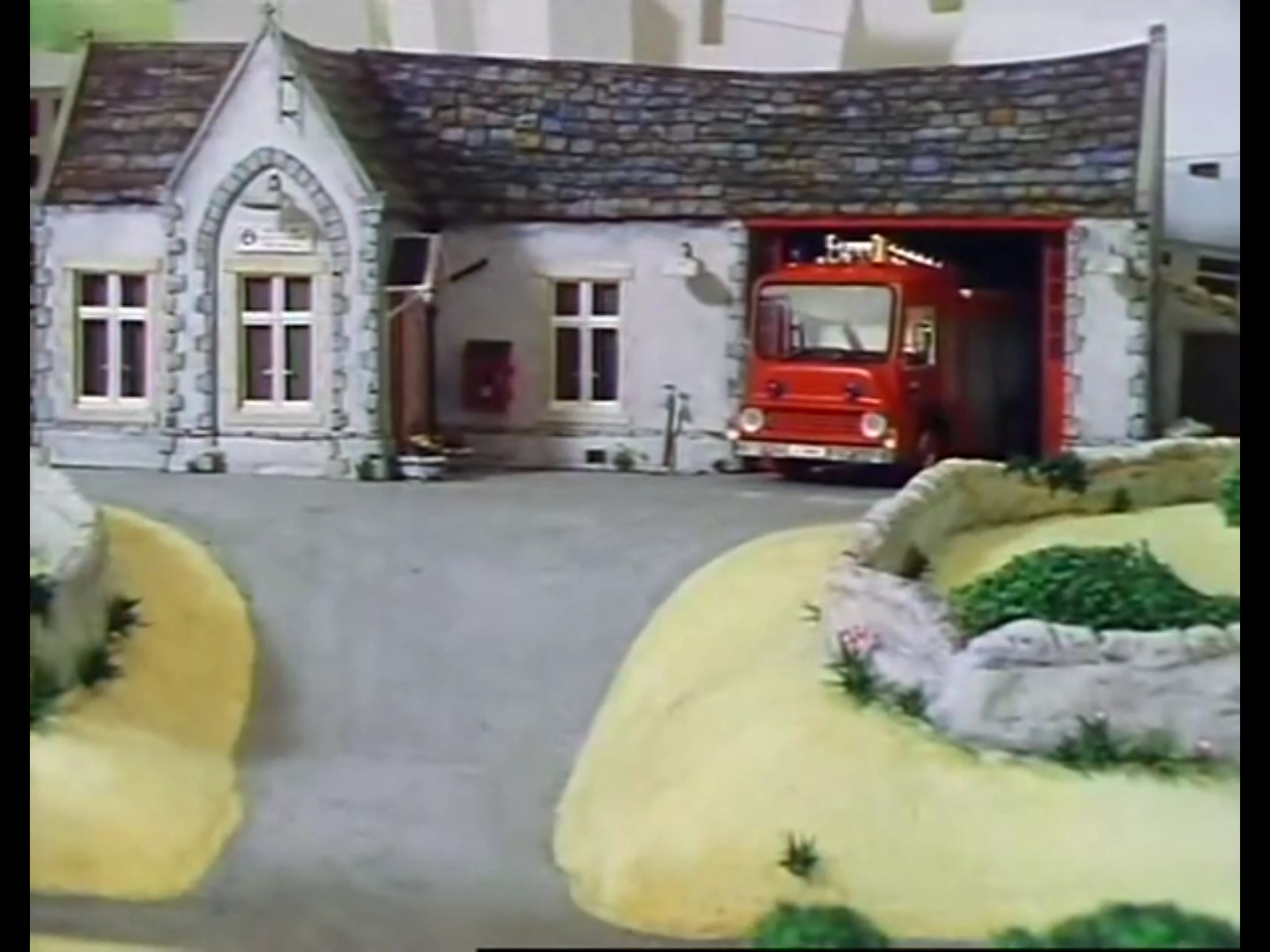 pontypandy fire station toy