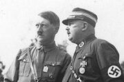 362px-Bundesarchiv Bild 146-1982-159-21A, Nürnberg, Reichsparteitag, Hitler und Röhm