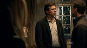 800px-1x06 MarkConfrontsLloyd-1-
