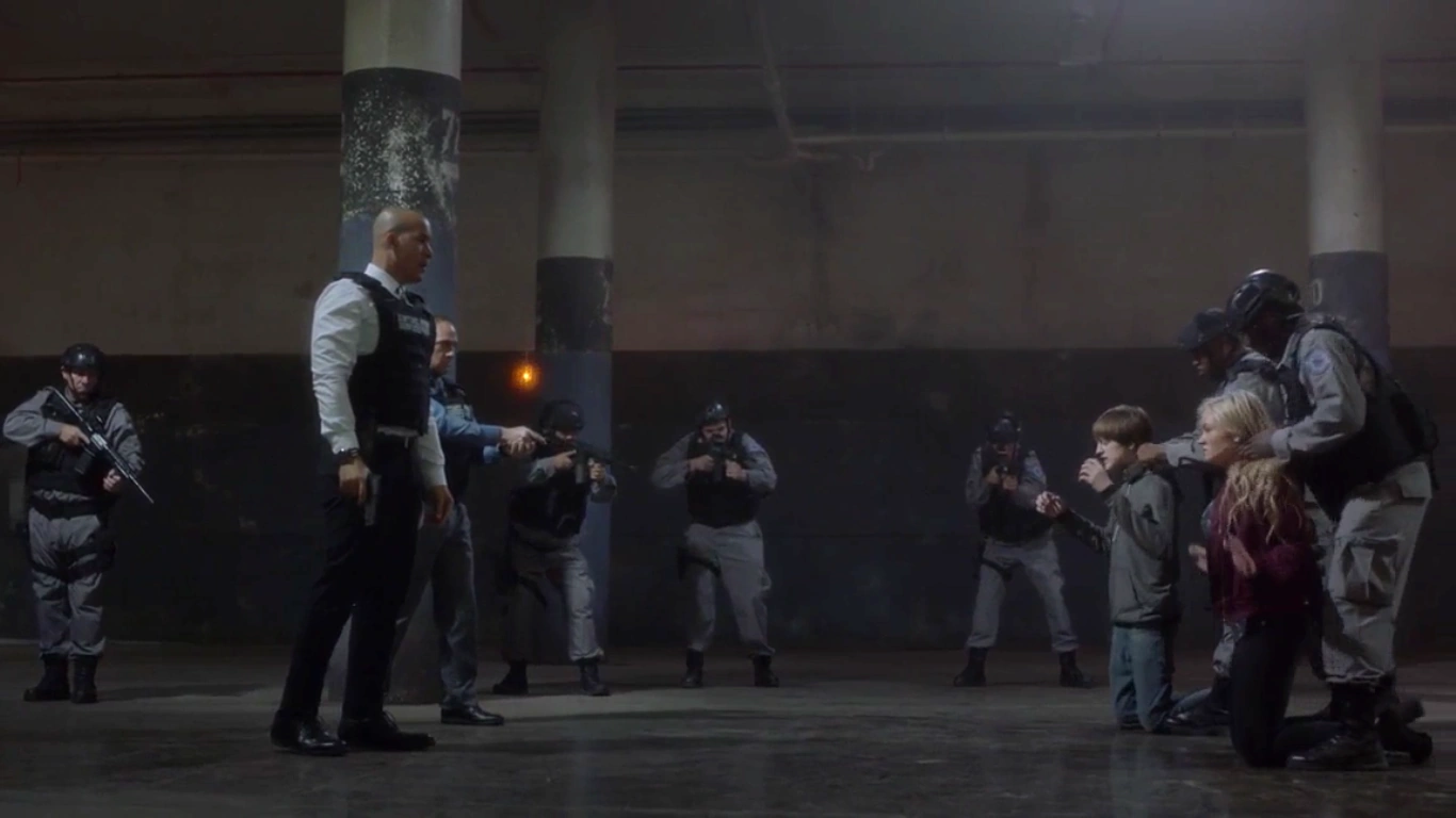 Image TGCaps1x09outfoX151AgentJaceTurnerAgentEdWeeks