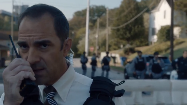 File:TG-Caps-1x06-got-your-siX-85-Agent-Ed-Weeks.png
