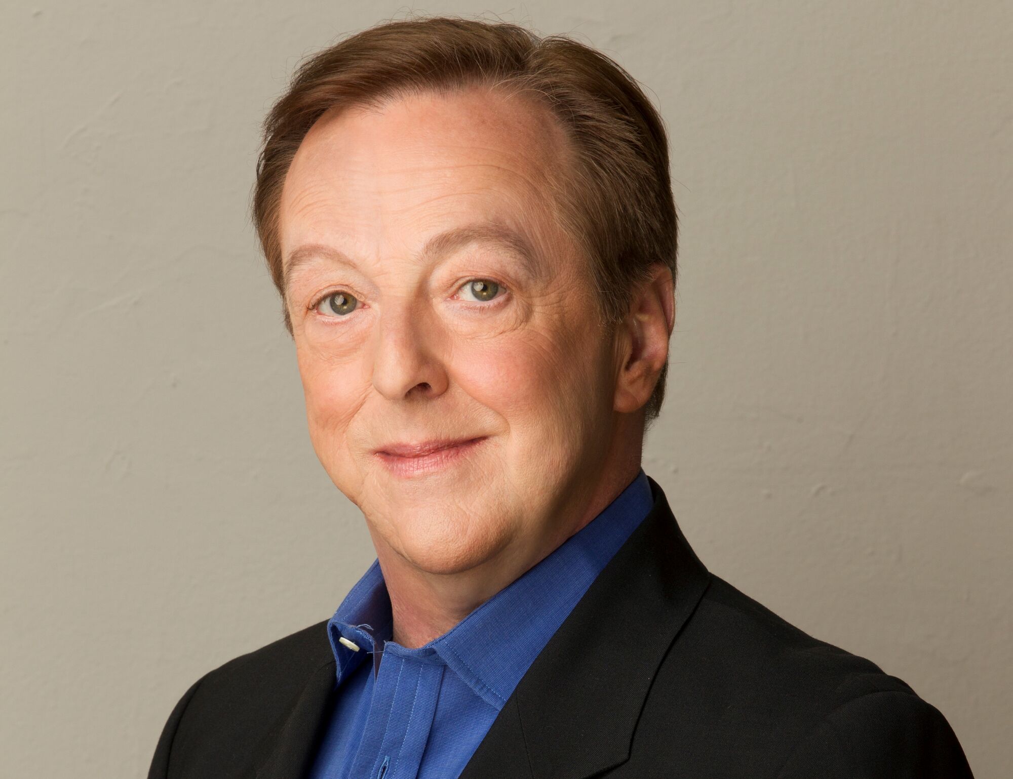 Edward Hibbert Cancer Diagnosis: A Star'S Courageous Fight - vtc7s8q