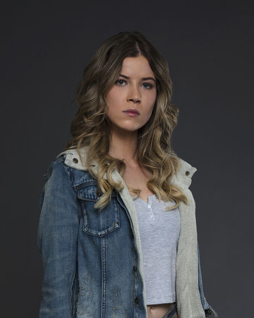 Zoe Parker Freakish Wiki Fandom