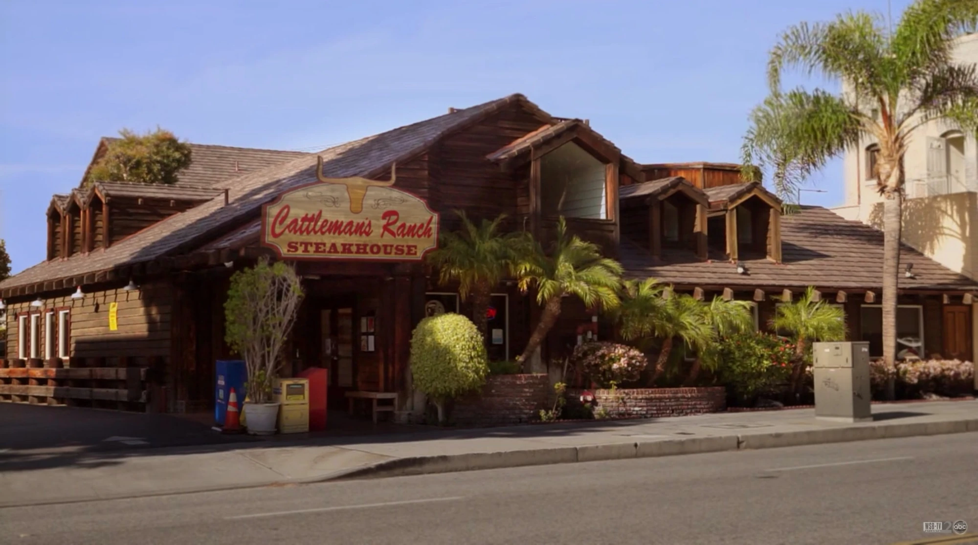 Louis Huang's Cattleman's Ranch Steakhouse Fresh off the Boat Wiki FANDOM powered by Wikia