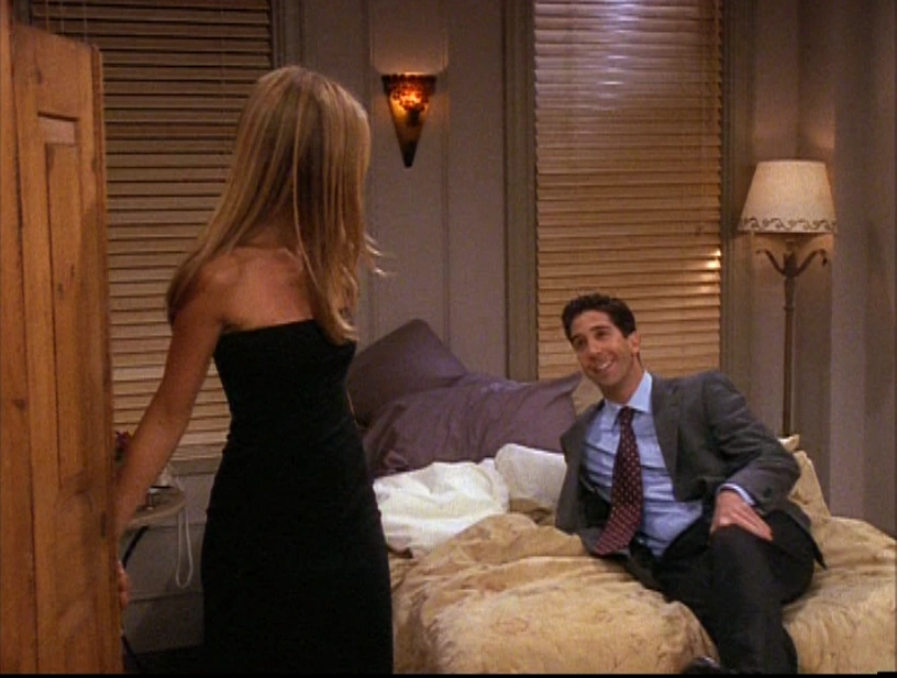 Image - Ross & Rachel Bedroom (7x01).png | Friends Central | FANDOM powered by Wikia