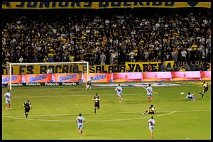 300px-Boca Arsenal 2010