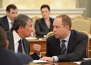 275px-2012-01-12 Игорь Сечин, Антон Вайно