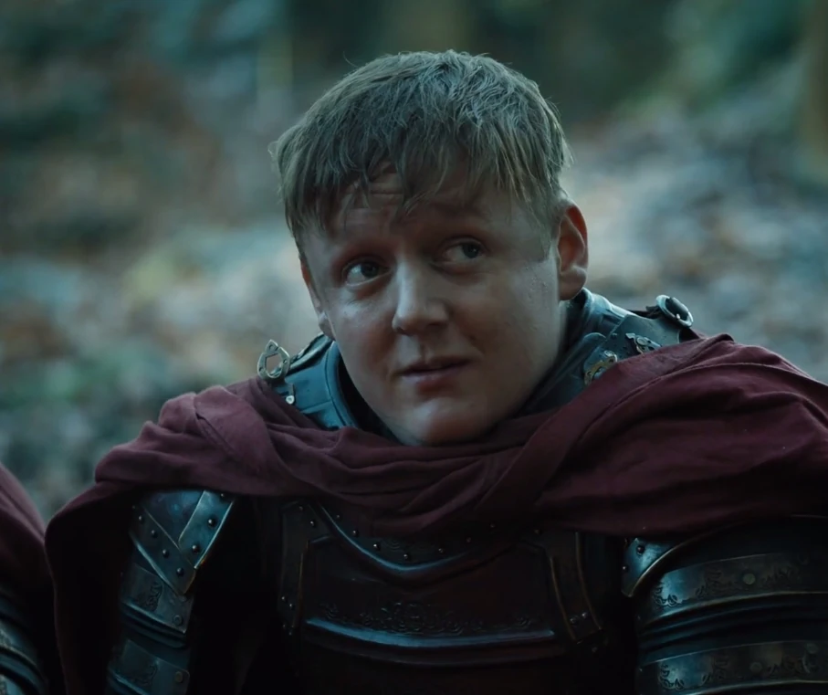 Сыграл в игре престолов ланнистеры. Джейме ланнистер кольчуга. Сыграл в игре престолов ланнистеры. Тирион и бронн. Питер динклэйдж 2023.