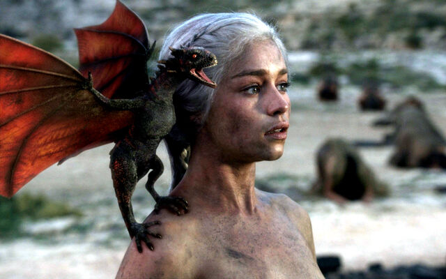 Файл:Daenerys and dragon.jpg