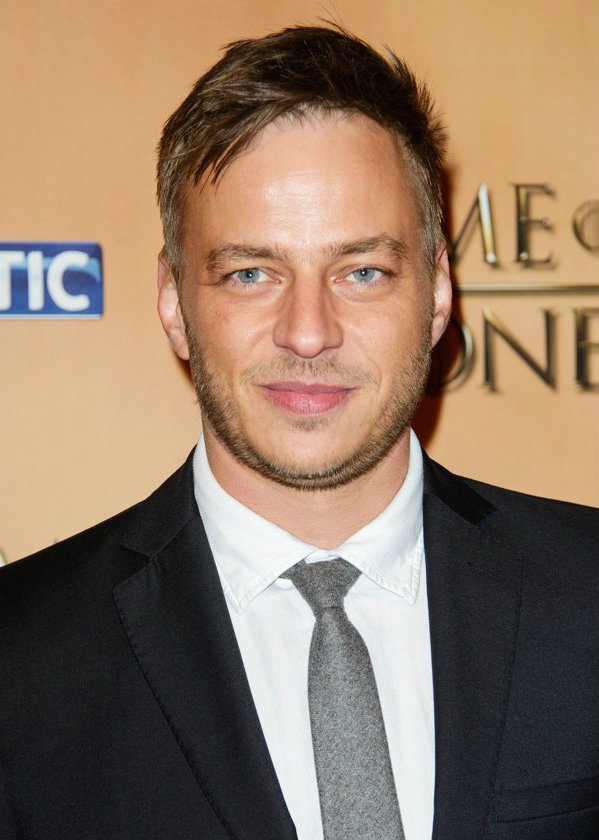tom wlaschiha tom wlaschiha