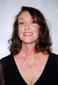 Tress Macneille-0