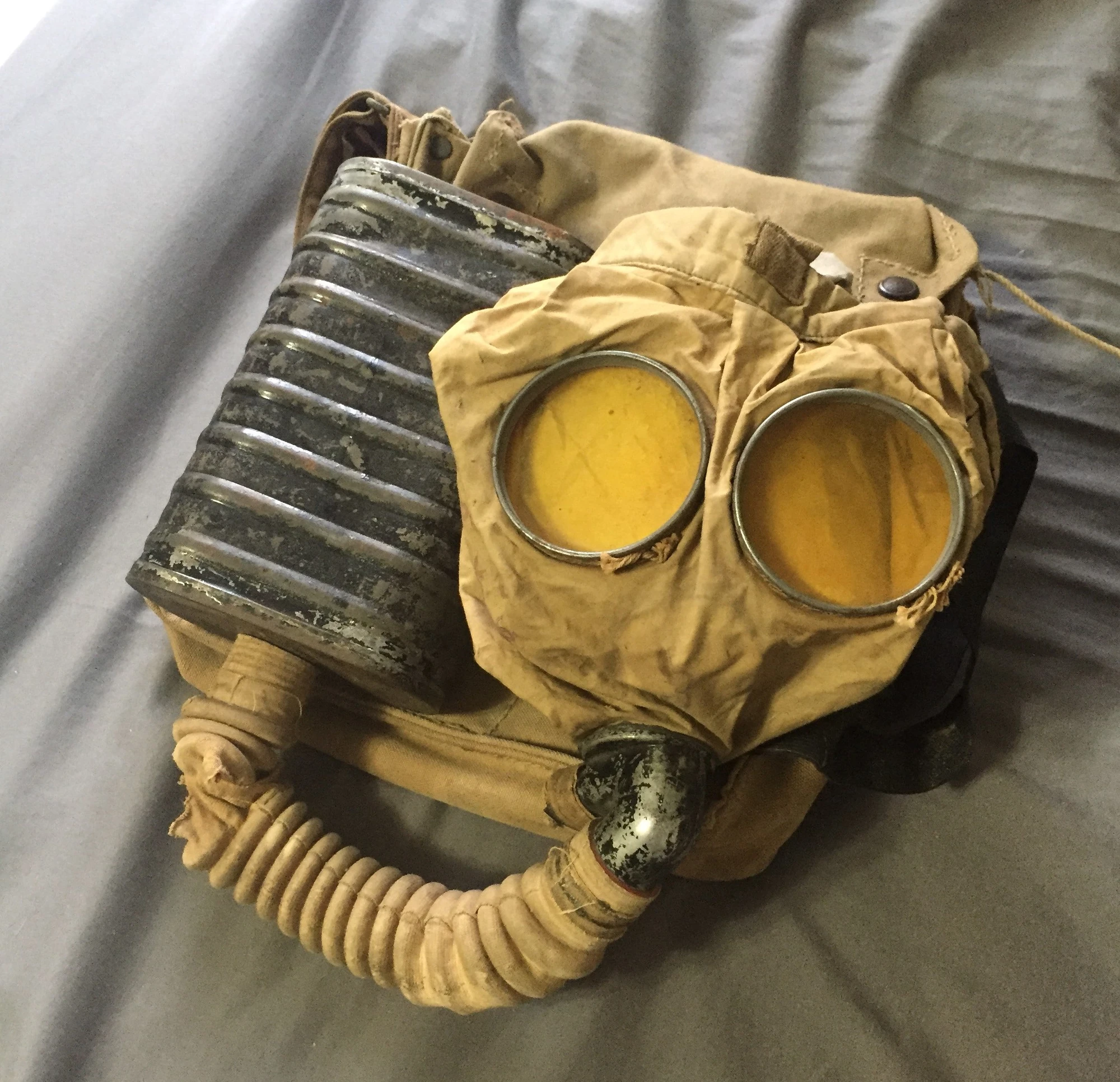 American Small Box Respirator Gas Mask and Respirator Wiki Fandom