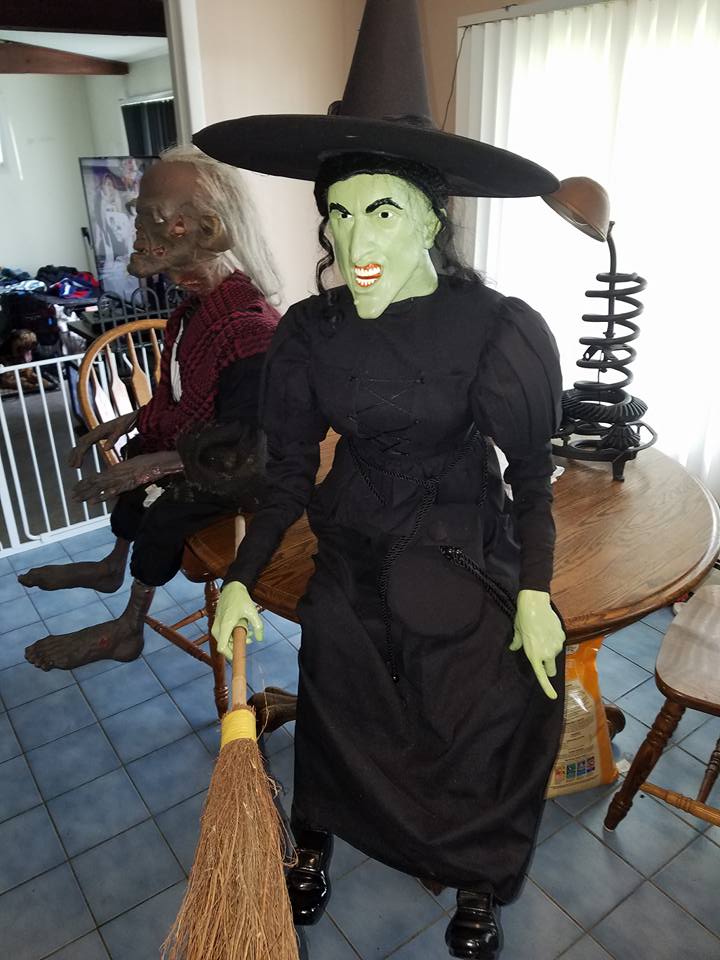 life size sitting wicked witch of the west gemmy wiki fandom life size 2000