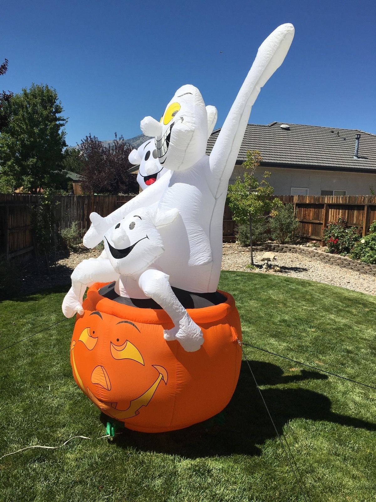 Image Gemmy 2002 Blow Up Airblown Inflatable Ghost Trio 3 In Pumpkin