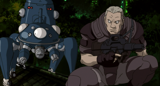 Archivo:Ghost in the Shell Stand Alone Complex Batou y Tachikoma.png