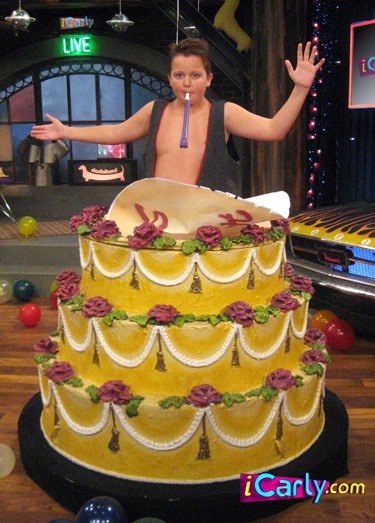 Image Gibby And The Cake Gibby The Show Wiki Fandom Powered 