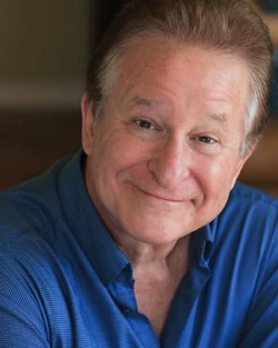 384px-Steve Vinovich