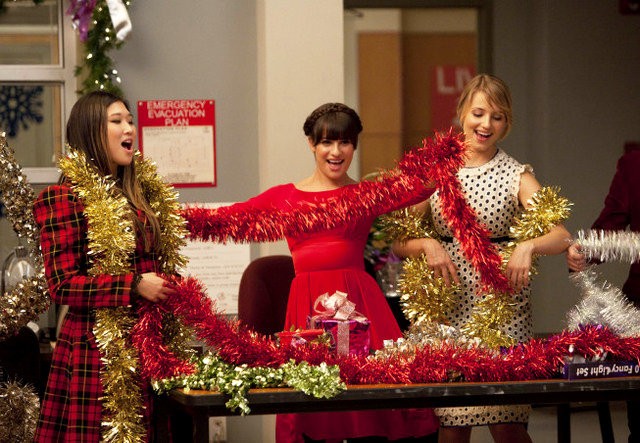 glee all i want for christmas is you and do they know it s christmasjpg - All I Want For Christmas Cast glee all i want for christmas is you and do they know it s christmasjpg - All I Want For Christmas Cast