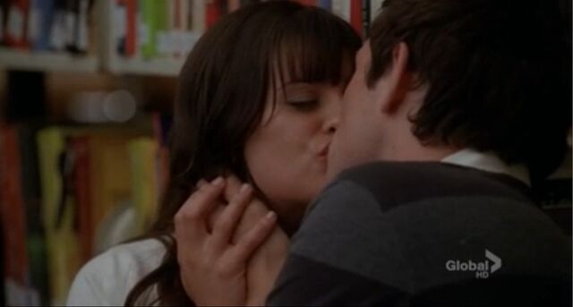 File:Finchel !!!!!!.jpg