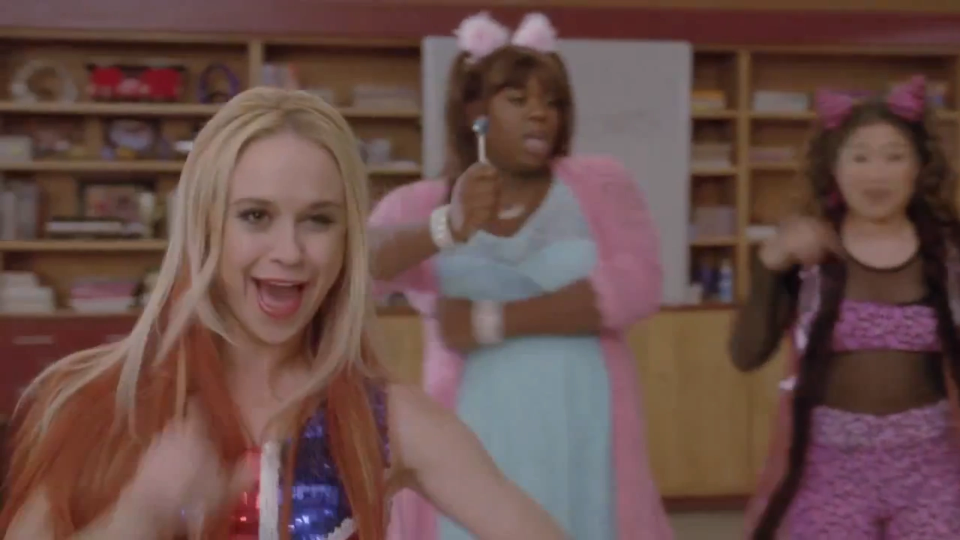 Image Kitty3.png Glee TV Show Wiki FANDOM powered by Wikia